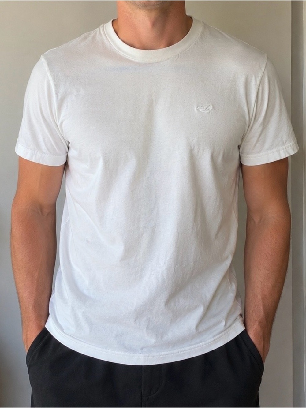 Mens M white Hollister Tee Shirt